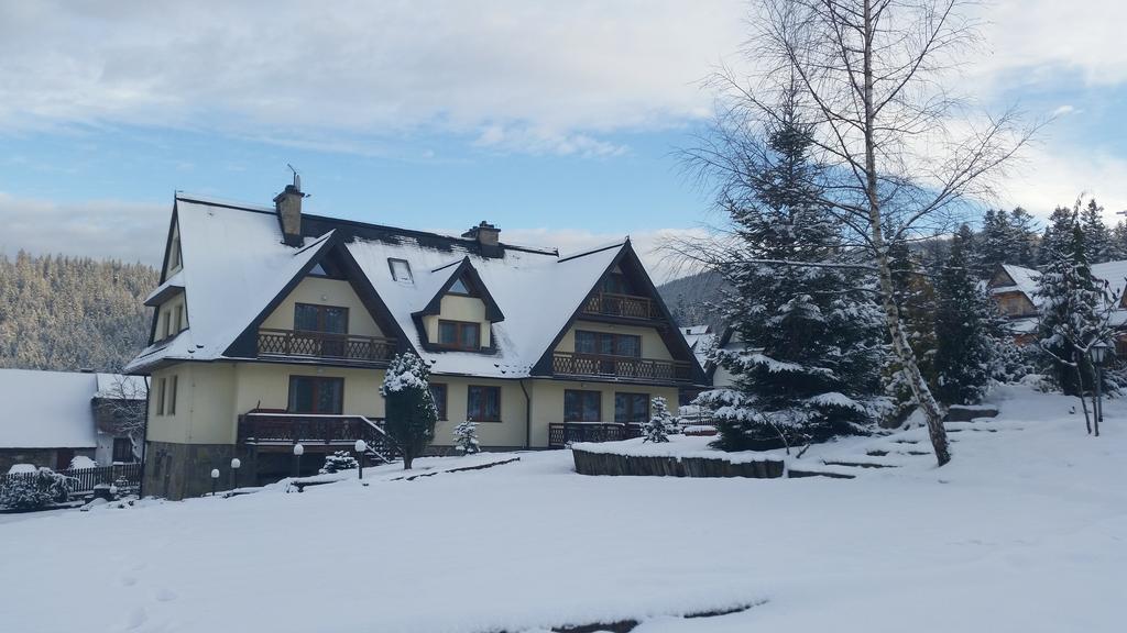 Willa Marta M Bed & Breakfast Zakopane Bagian luar foto