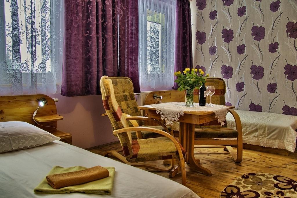 Willa Marta M Bed & Breakfast Zakopane Ruang foto