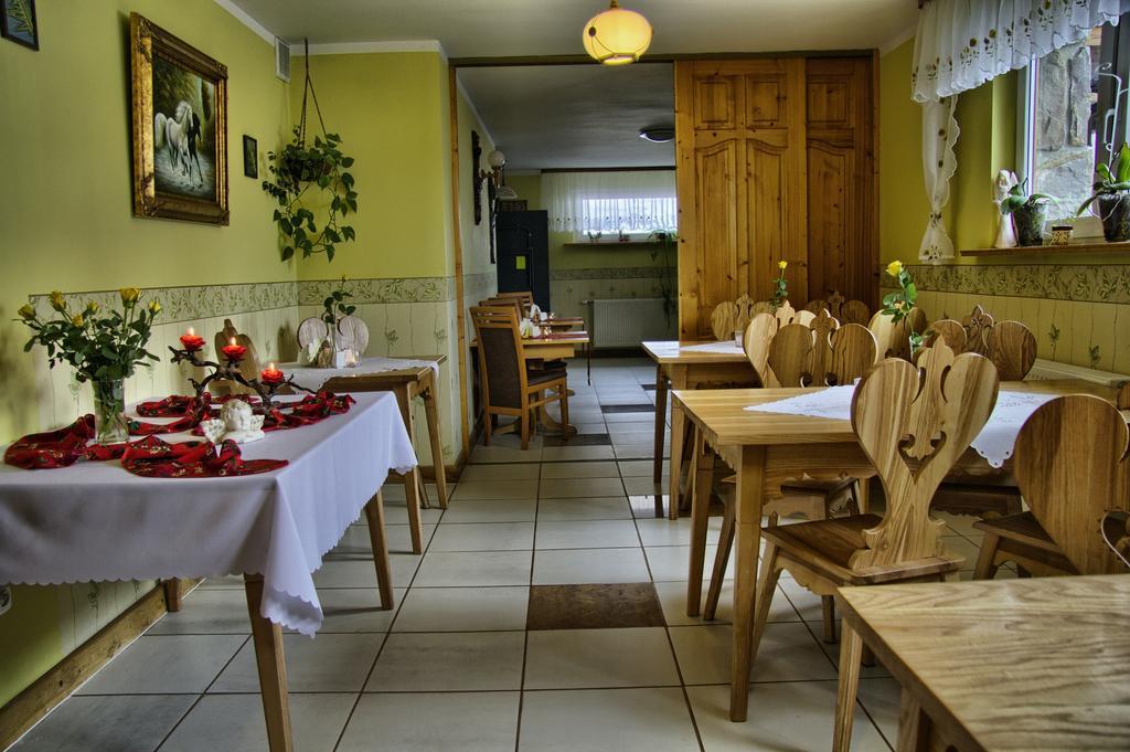 Willa Marta M Bed & Breakfast Zakopane Bagian luar foto