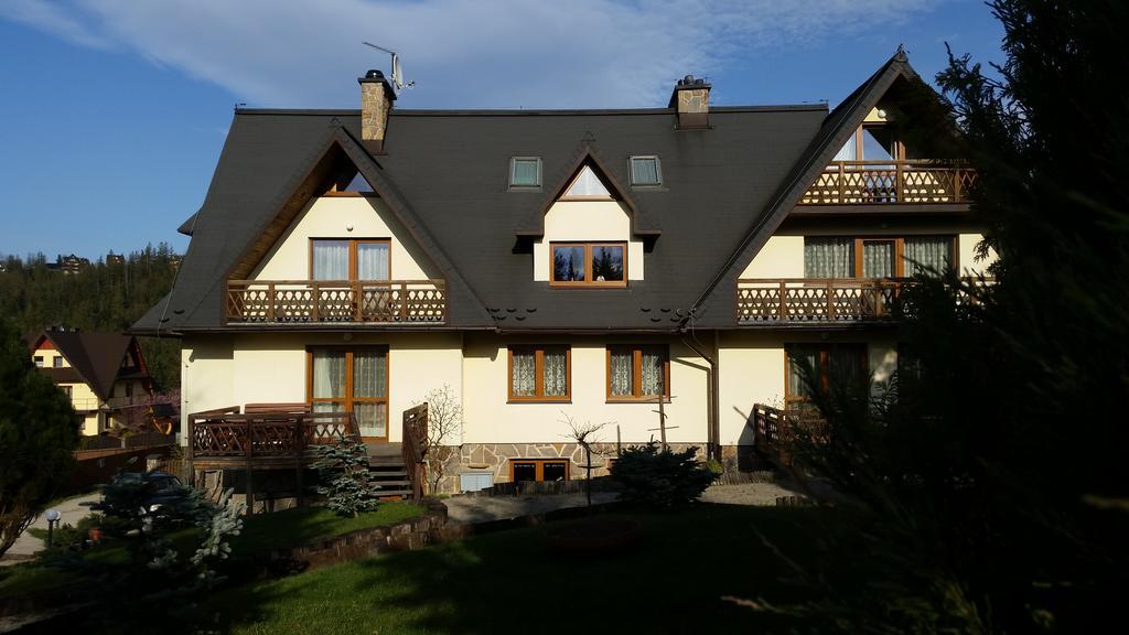 Willa Marta M Bed & Breakfast Zakopane Bagian luar foto