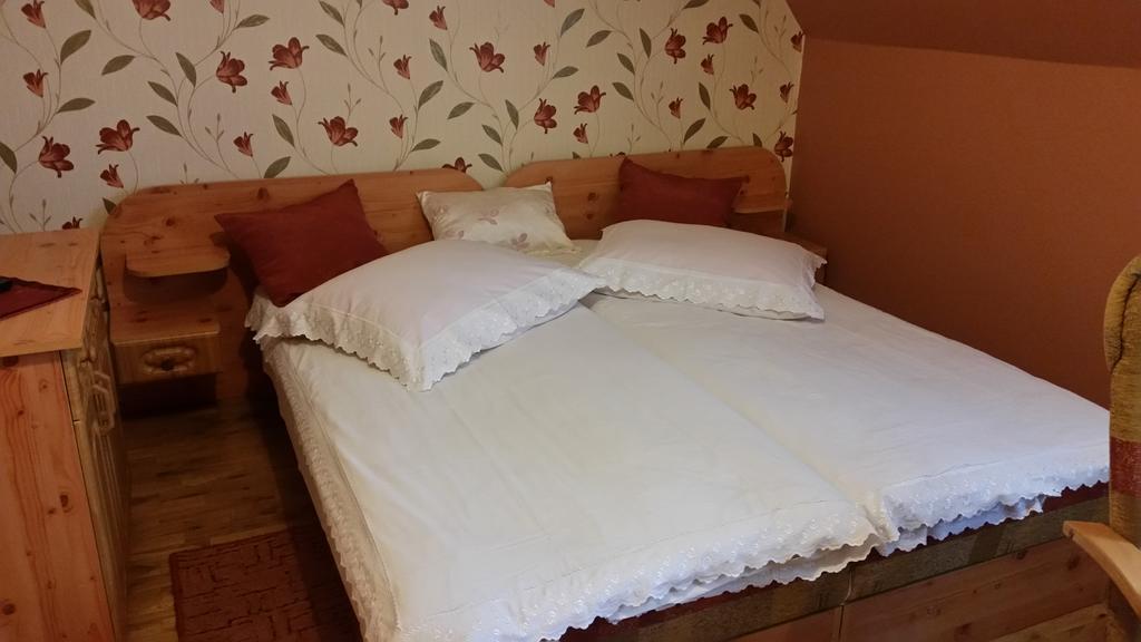 Willa Marta M Bed & Breakfast Zakopane Bagian luar foto