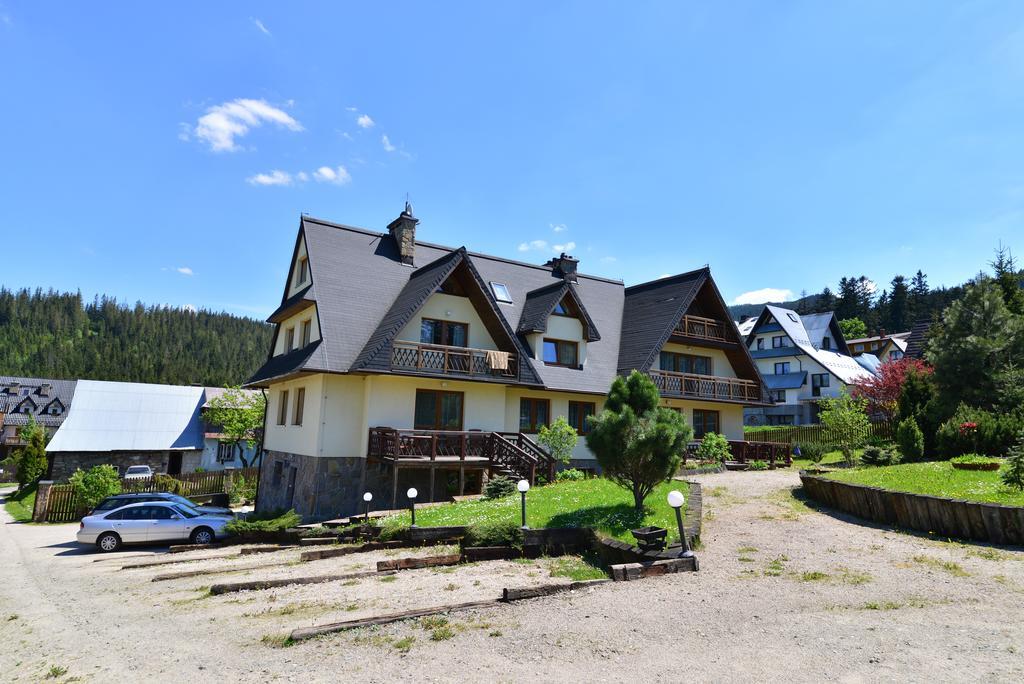 Willa Marta M Bed & Breakfast Zakopane Bagian luar foto
