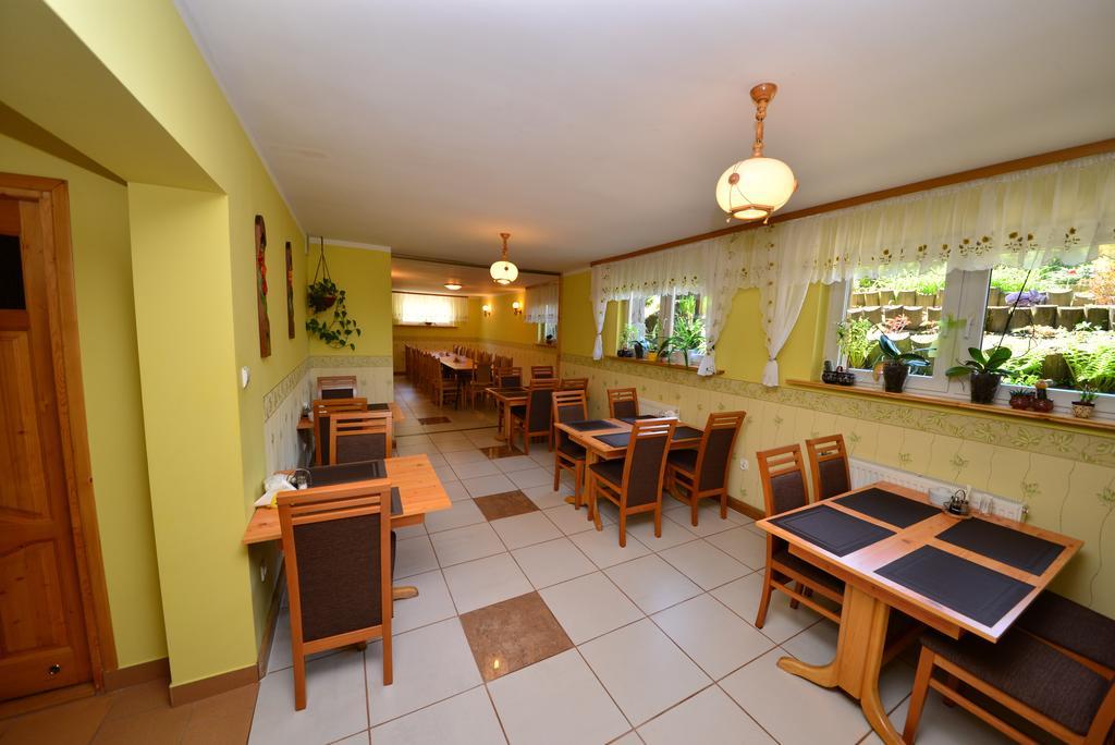 Willa Marta M Bed & Breakfast Zakopane Bagian luar foto